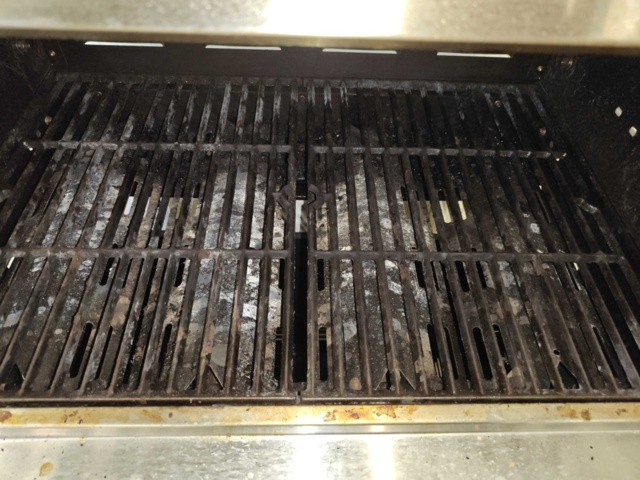 1484349-6 Målarställning, dammsugare, grill, domkraft , med mera