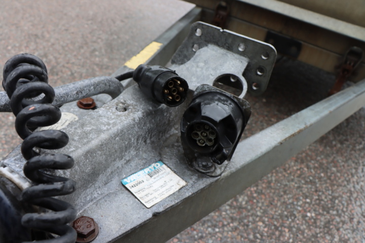 1535473-14 Trailer Sävsjösläpet SSEL 730-T (Repair object)