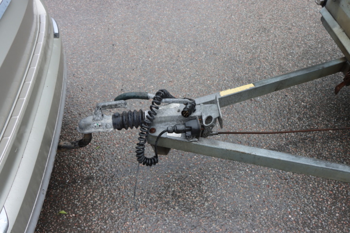 1535473-15 Trailer Sävsjösläpet SSEL 730-T (Repair object)