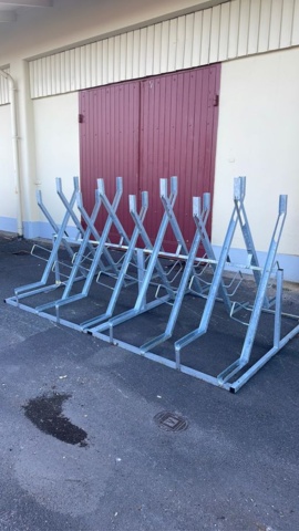 1532620-2 Cykelställ med ramlåsning - 2 st - H:1570 mm L:3300 mm D:1650 mm - 16 platser