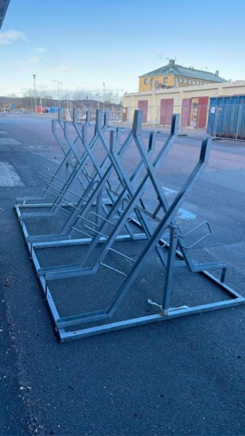 1532620-7 Cykelställ med ramlåsning - 2 st - H:1570 mm L:3300 mm D:1650 mm - 16 platser