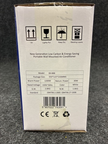 1535416-3 Wall-mounted heating and cooling fan with remote control