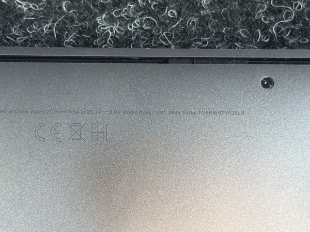 1532950-8 Bärbar dator - Apple MacBook Air A2337