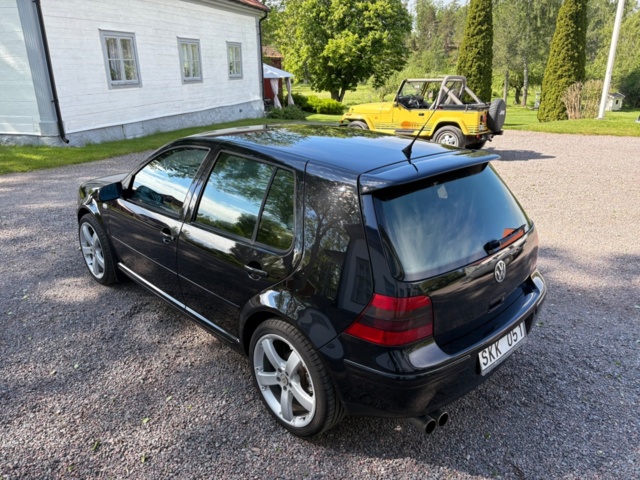 1471485-10 Volkswagen Golf 5-door GTI 1.8 T Manuell, 150hk, 2001