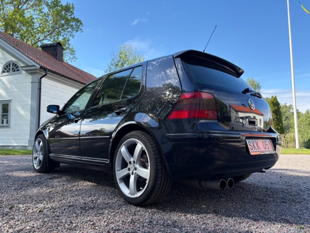 1471485-11 Volkswagen Golf 5-door GTI 1.8 T Manuell, 150hk, 2001