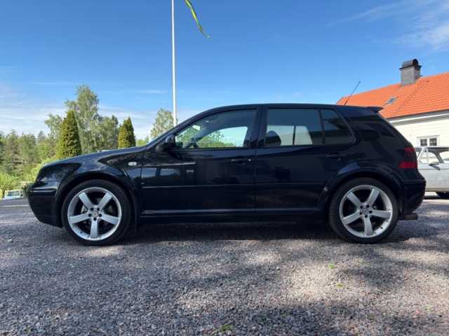 1471485-14 Volkswagen Golf 5-door GTI 1.8 T Manuell, 150hk, 2001
