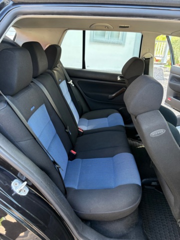 1471485-32 Volkswagen Golf 5-door GTI 1.8 T Manuell, 150hk, 2001