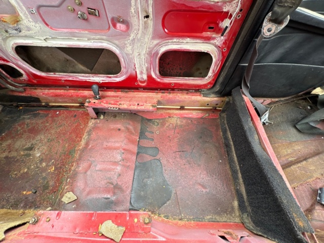 1471486-25 BMW 1602 2-dörrars Manuell, 85hk, 1974 - Renoveringsobjekt