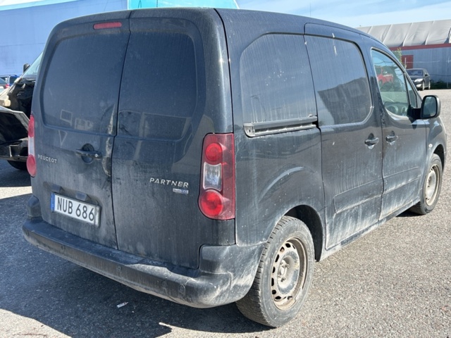 1504210-6 Peugeot Partner Skåpbil 1.6 BlueHDi Manuell, 99hk, 2015