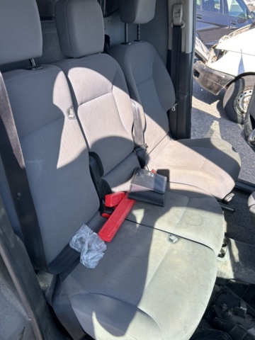 1504210-18 Peugeot Partner Skåpbil 1.6 BlueHDi Manuell, 99hk, 2015