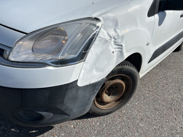 1504211-29 Citroën Berlingo Van 1.6 HDiF 8v ETG6, 90hk, 2013