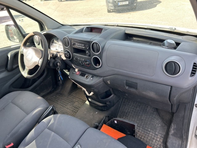 1504211-18 Citroën Berlingo Van 1.6 HDiF 8v ETG6, 90hk, 2013