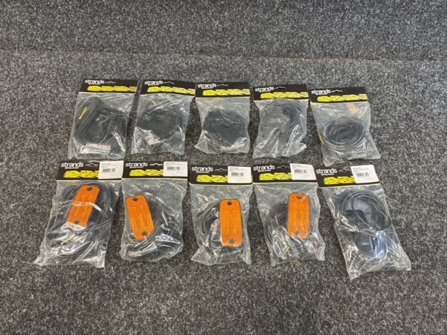 1535765-1 10 pcs Side marker light/indicator, Strands