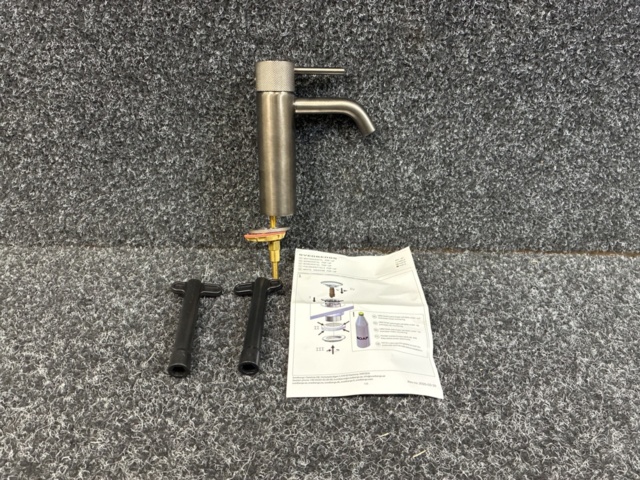 1535766-1 Sink mixer Svedbergs