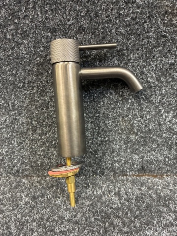 1535766-4 Sink mixer Svedbergs