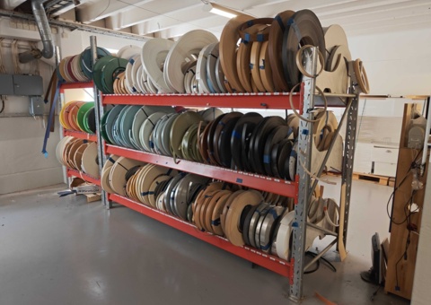 Image representing the auction - Sale of part with edge strips
