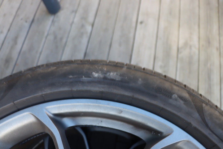1535475-21 Tires Pirelli Porsche Cayenne - complete set