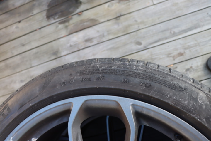 1535475-23 Tires Pirelli Porsche Cayenne - complete set