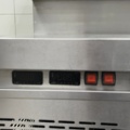 1421873-9 Rostfri kylbänk med ränna och draglådor