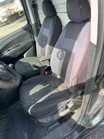 1504213-14 Opel Combo Van 2.4t 1.3 CDTI ecoFLEX S/S Manuell, 90hk, 2016