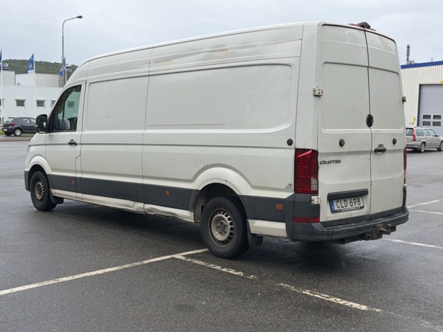 1525439-3 Volkswagen Crafter 35 2.0 TDI Automatic, 177hp -2018
