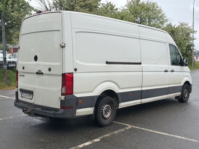 1525439-5 Volkswagen Crafter 35 2.0 TDI Automatic, 177hp -2018