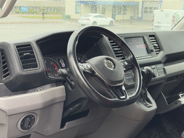 1525439-19 Volkswagen Crafter 35 2.0 TDI Automatic, 177hp -2018