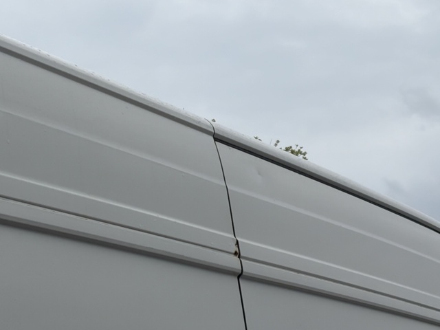 1525439-36 Volkswagen Crafter 35 2.0 TDI Automatic, 177hp -2018