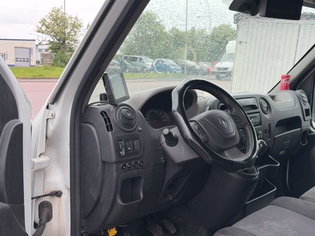 1525440-8 Renault Master Chassis Cab 3.5 T 2.3 dCi Manual, 163hp -2016 (Repair item)