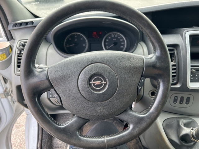 1504217-11 Opel Vivaro Skåpbil 2.9t 2.0 CDTI Manuell, 114hk, 2014