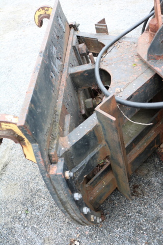 1514943-22 Plough