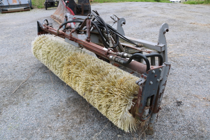 1514944-2 Sweeper roller Holms SB4L