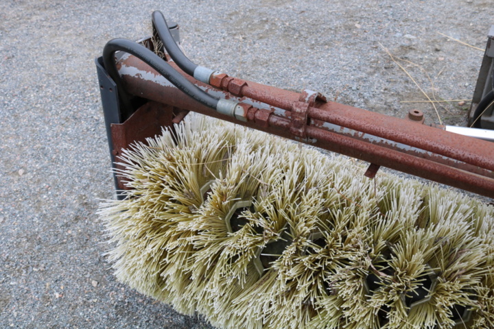 1514944-16 Sweeper roller Holms SB4L