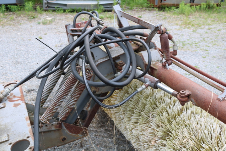 1514944-19 Sweeper roller Holms SB4L