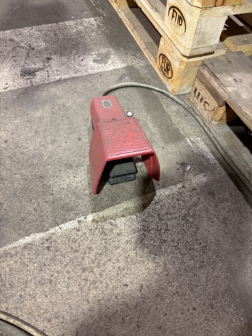 1373131-9 Welding positioner – Ergo Control 200