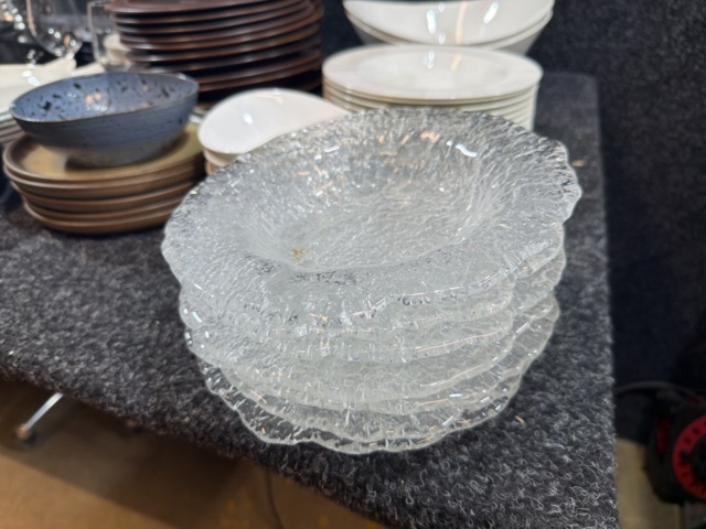 1532955-2 Diverse porslin, glas, m.m.