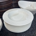 1532955-4 Diverse porslin, glas, m.m.