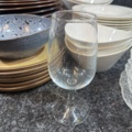 1532955-19 Diverse porslin, glas, m.m.