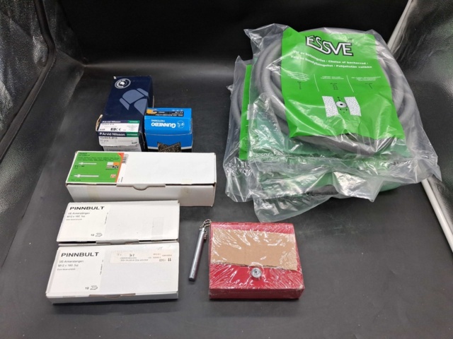 1535465-1 Byggmaterial - ESSVE, fästdon, bottningslist