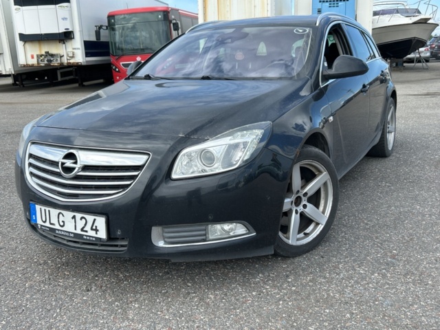1504215-1 Opel Insignia Sports Tourer 2.0 BiTurbo CDTI 4x4 Automatisk, 195hk, 2012