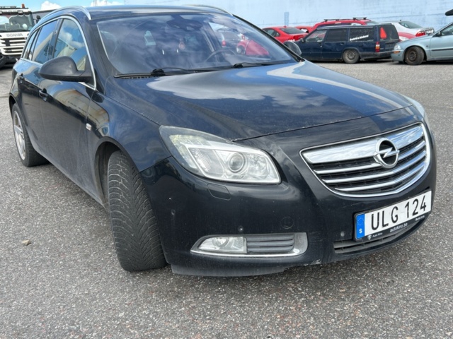 1504215-7 Opel Insignia Sports Tourer 2.0 BiTurbo CDTI 4x4 Automatisk, 195hk, 2012