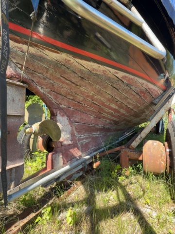 1529718-30 Oak boat with wheelhouse and interior – "The Penguin"