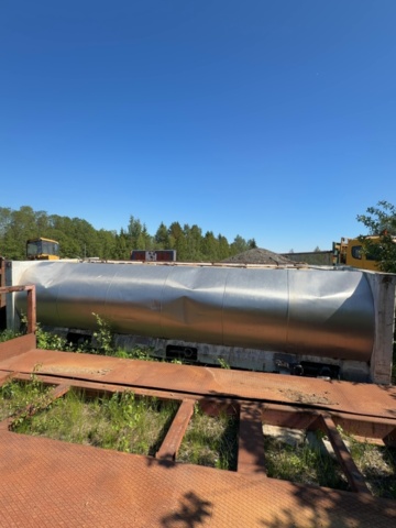 1529722-3 Vattentank på lastväxlarram i aluminium - Lerum Lättmetall