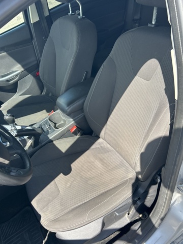 1504219-18 Ford Focus Kombi 1.6 TDCi Manuell, 115hk, 2012