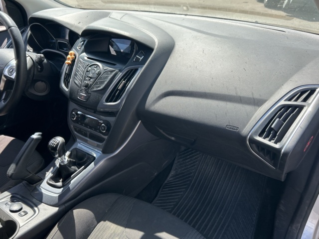 1504219-27 Ford Focus Kombi 1.6 TDCi Manuell, 115hk, 2012