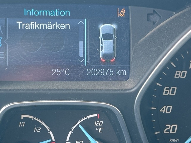 1504219-13 Ford Focus Kombi 1.6 TDCi Manuell, 115hk, 2012