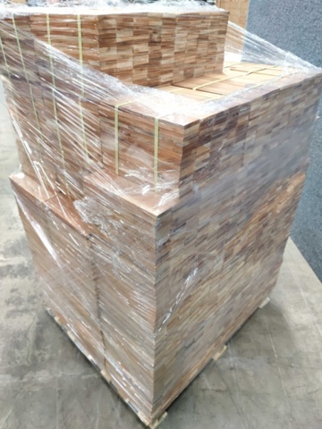 1536871-7 Massiv Fiskbens-/enstavsparkett Mahogny 300x60x10 mm (ca 120,24 kvm)