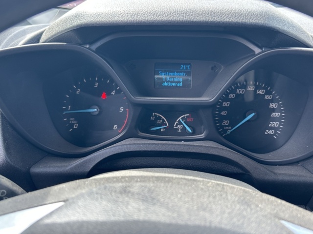 1504222-12 Ford Tourneo Connect 1.5 TDCi Manuell, 100hk, 2017