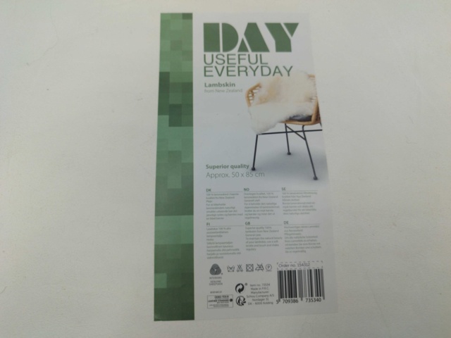 1532376-3 Fårskinn - 2 St, DAY Useful Everyday, ca 50x85 cm