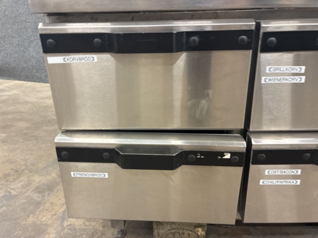 1528575-31 Korvmodul